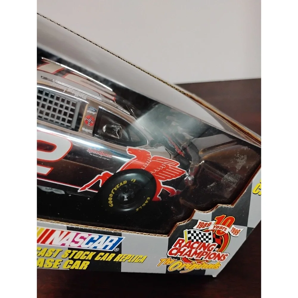1999 NASCAR Racing Champions 1:24 Scale #12 Mobil Ford Taurus Jeremy Mayfield